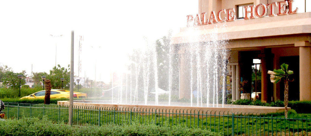 Palace Hotel Ouagadougou Buitenkant foto