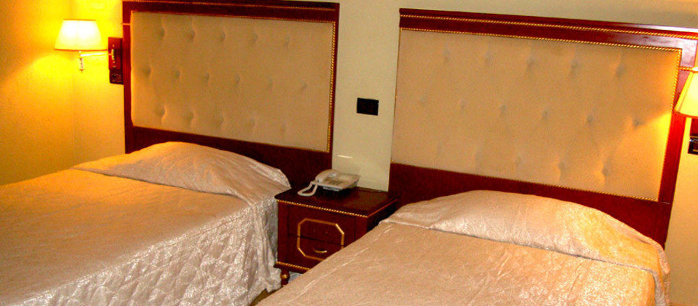 Palace Hotel Ouagadougou Buitenkant foto
